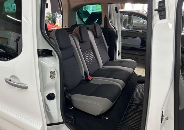 Citroen Berlingo cena 41900 przebieg: 178362, rok produkcji 2016 z Wolsztyn małe 781